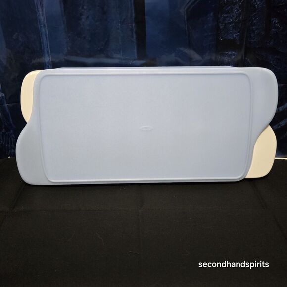 LOT OF 3 - OXO Covered Ice Cube Trays Good Grips - Picture 2 of 4